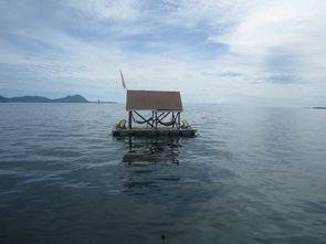 穷游网的背景,探索世界，记录足迹，打造个性化旅行体验