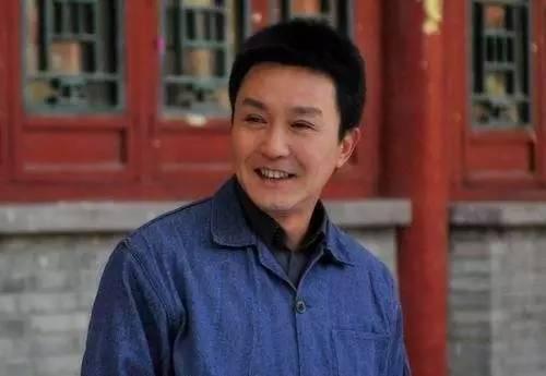 吴刚为何成网红,从神话传说到网红的蜕变之旅